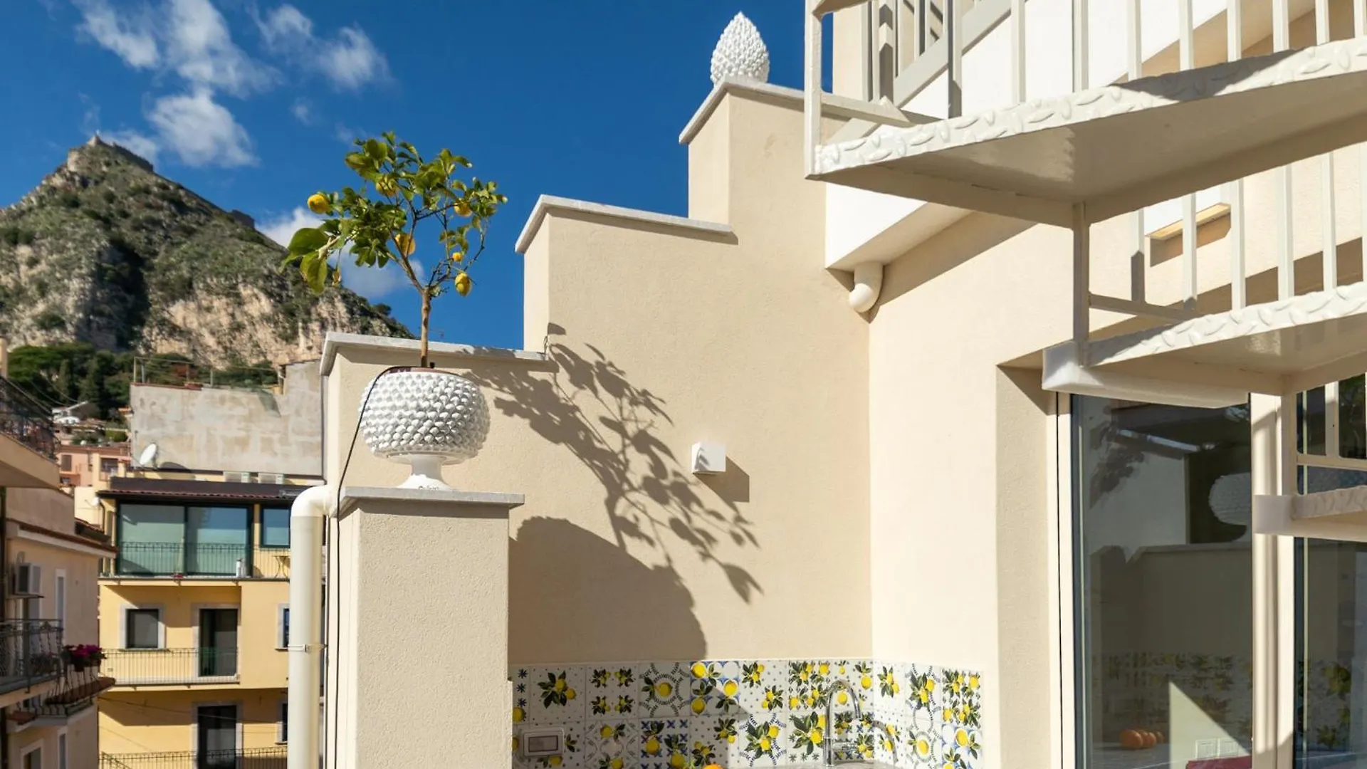 Taoetna Guest House, タオルミーナ